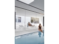 blau-chaise-lounge-white-1.jpg