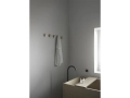 dots-wood-oak-Ã¸6-5-raise-glass-clear-muuto-org_(150).jpg