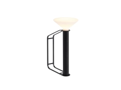 PROMOCJA! Piton Portable Lamp - czarna lampa przenośna dostępna od ręki!