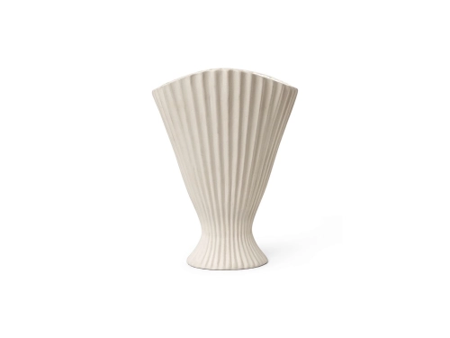 fermLIVING_FountainVase_1104264792_pack_1.jpg