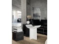 Podium Mini, Brutus Stool, Sumo vase Petit, Kabin Shisen Ekstra.jpg
