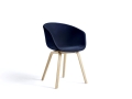AA216-A001-AA10-01UE_AAC 23 Lola navy_wb lacquer oak base.jpg