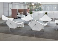 fotel Coconut Chair w aranżacji pokojowej