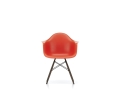 3028750_Eames Plastic Armchair DAW - 03 poppy red - 95 dark maple - centre_FS_v_fullbleed_1440x.jpg