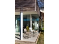 Magis_stanley_ambient_mono_SD1930_white_beige_outdoor_01_hr.jpg