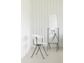 Magis_officina_mirror_ambient_AC835_anthracite_officina_chair_SD2051_anthracite_white_03_hr.jpg