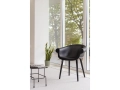 Magis_cyborg-lord_chair_ambient_SD1723_black_leather_04_hr.jpg