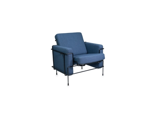 Magis_traffic_armchair_product_lateral_01_hr.jpg
