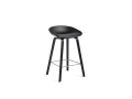 AA037-A001-AA33-01UM_AAS 33 H65_black wb lacquer oak base_Stainless steel footrest_Uph leather sierra black SI1001.jpg