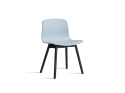 About a Chair AAC 12 - Black lacquered  oak - krzesło