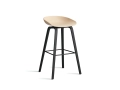 AA010-D126-AA51_AAS 32 H75 pale peach 2.0 shell_black wb laquered oak base_black steel footrest.jpg