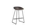 AA073-D132-AA51_AAS 38 H65 raisin 2.0 shell_black powder coated steel base.jpg