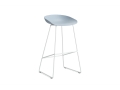 AA077-D123-AA51_AAS 38 H75 slate blue 2.0 shell_white powder coated steel base.jpg