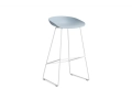 AA077-D123-AA51_AAS 38 H75 slate blue 2.0 shell_white powder coated steel base.jpg