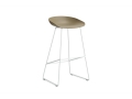 AA077-D129-AA51_AAS 38 H75 clay 2.0 shell_white powder coated steel base.jpg