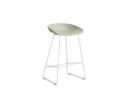 AA074-D150-AA51_AAS 38 H65 pastel green 2.0 shell_white powder coated steel base.jpg