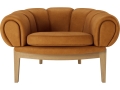 Croissant_LoungeChair_Oak_GUBI_Chamois_Cuoio_1708_1.jpg