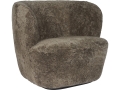 Stay_LoungeChair_85_Fixed_FullyUpholstered_Black_Skandilock_Curly-Sahara_ItemNr-10051224_F3Q.jpg