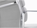 Fotel-SOFT-PAD-CHAIR-EA-217--219-Vitra-6.jpg