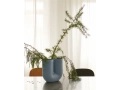 Holiday-2023-Kink-Vase-Light-Blue-Muuto_(150).jpg