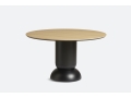 110206_WOUD_Ludo dining table_Oak_1.jpg