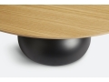 110206_WOUD_Ludo dining table_Oak_5.jpg
