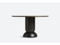 110207_WOUD_Ludo dining table_Walnut_2.jpg