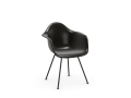 Fotel Vitra Eames Plastic Armchair RE DAX