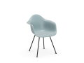 Fotel Vitra Eames Plastic Armchair RE DAX