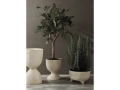 fermLIVING_SS24_EvokePot_H27_H45_H70_WarmSand_1104268876_1104268877_1104268878_image_01.jpg