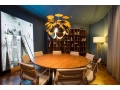 Discoco-in-a-meeting-room-1800x1200.jpg
