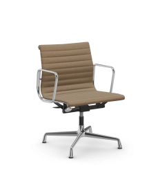 Aluminium Chairs EA 131/132 – Home Office