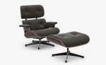 Eames Lounge Chair & Ottoman (walnut black pigmented - brown) - fotel obrotowy z podnóżkiem