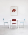 Magis_mariolina_chair_ambient_SD300_white_red-bordeaux_orange_leaves_serigraphy_LEAVES01_first_table_TV800_TV808_white_01_hr.jpg