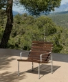 traverse-lounge-armchair_910x1100_brandmodel.jpg