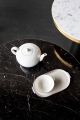 ClassiCon-bell-table-marble-detail-photo-hassos.jpg