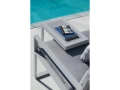 blau111103.jpg