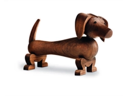 Dog - drewniany piesek