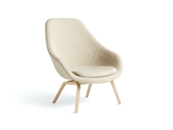 About a Lounge Chair AAL 93 - fotel
