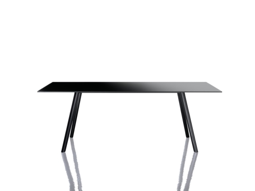 Magis_pilo_table_.jpg02.jpg