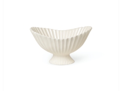 Fountain Centrepiece - Off White - misa