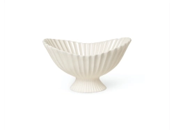 Fountain Centrepiece - Off White - misa