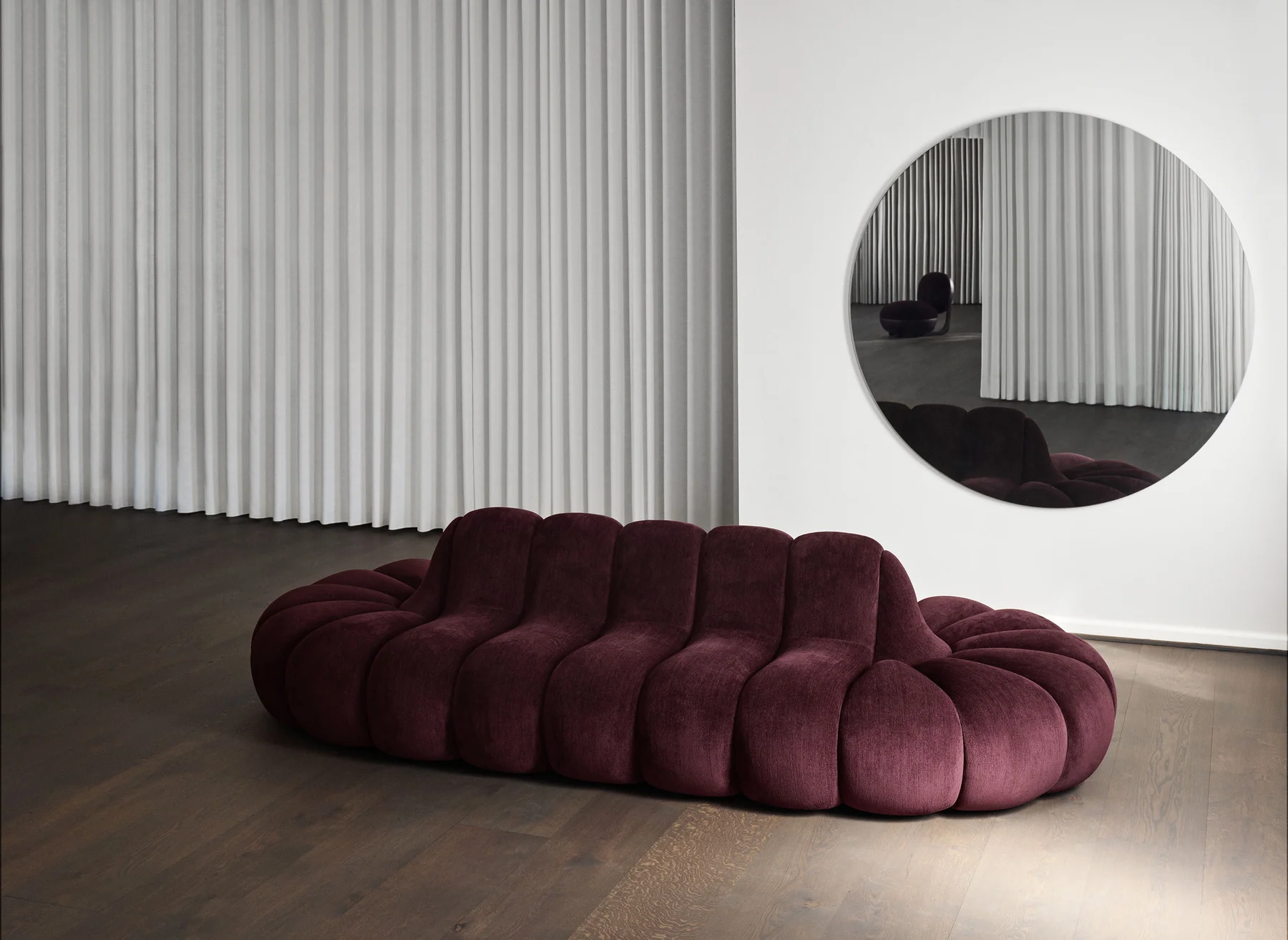NORR11 Jagger Lounge — modułowa sofa inspirowana latami 70.